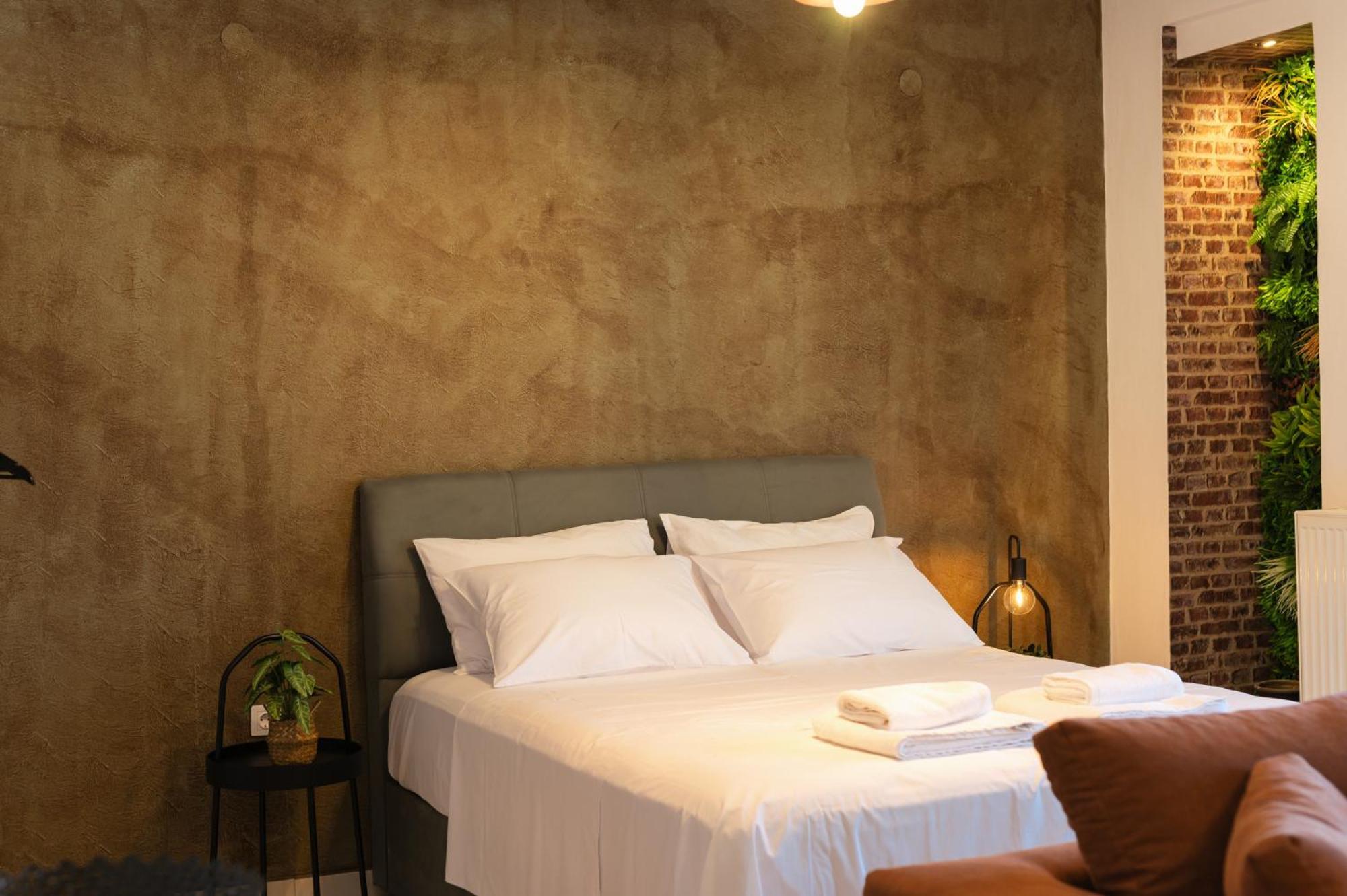 Gardens Of Babylon Suite By Heaven'S Hall Luxury Suites Александруполис Екстериор снимка